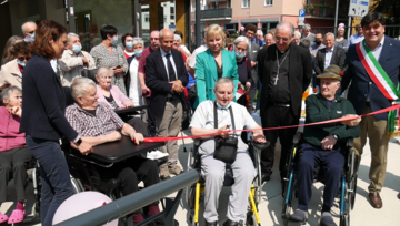 Tagliato il nastro alla nuova RSA di Piazzale Defrancesco