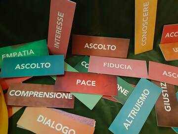 Aperto il bando per la formazione di giovani costruttori di pace