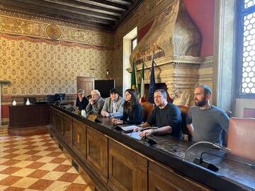 Presentata in conferenza stampa l'attività dell'Unità di Strada dei Servizi Sociali 