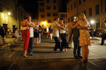 Un festival e tre rassegne per Rovereto Estate animeranno il centro storico con musica, ballo, concerti, incontri e molto altro